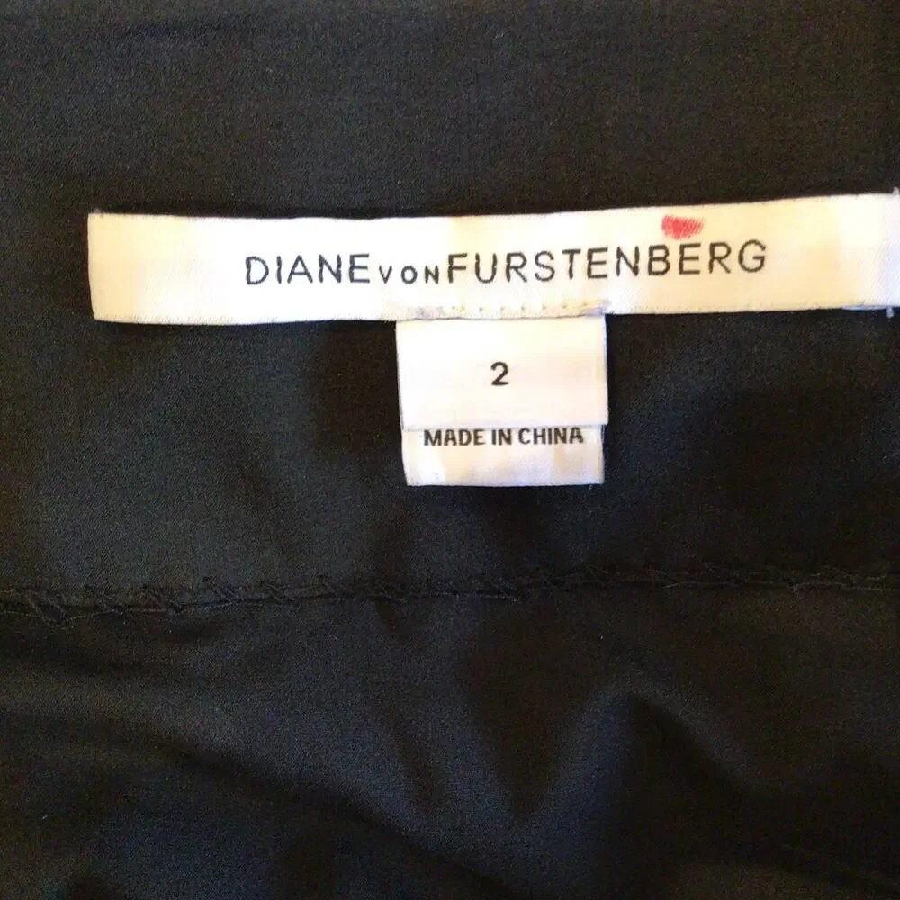 Diane von Furstenberg Women's Crystal Skirt Mini/Navy Blue Sz 2